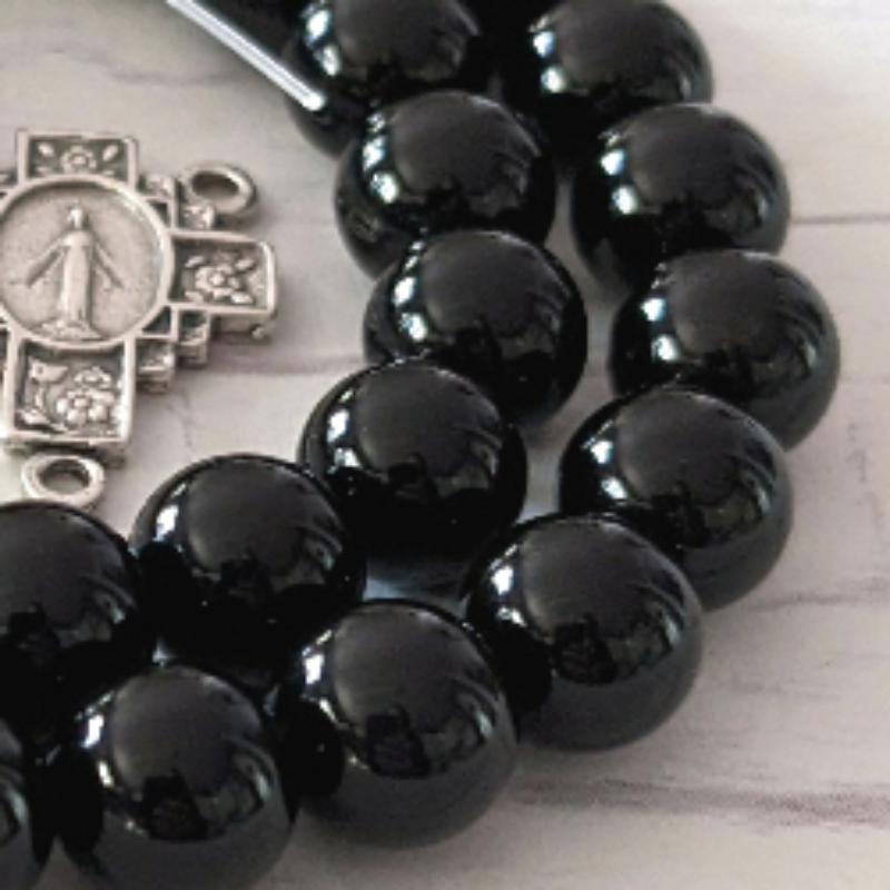 black onyx 8mm round